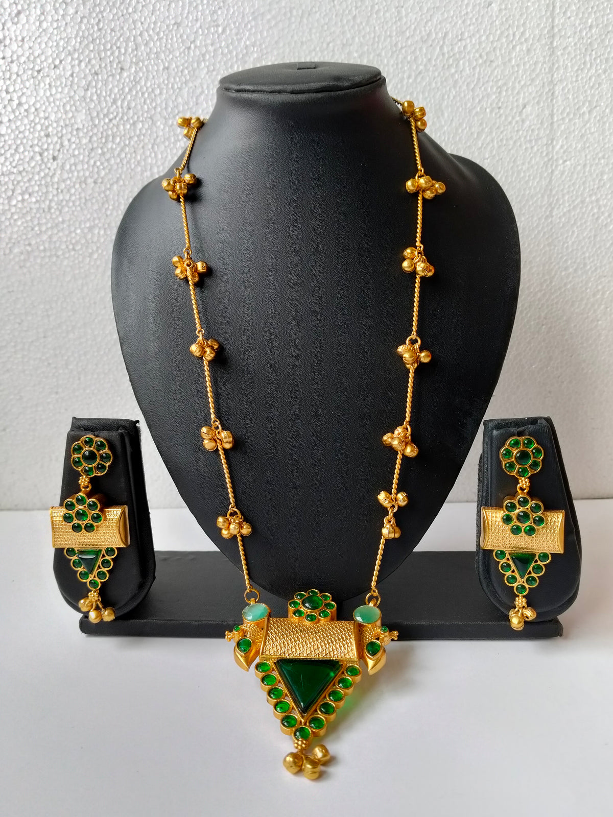 Emerald Green Ghungroo Heritage Jewellery Set