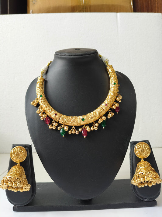 Golden Gauri Hasli Heritage Jewellery Set