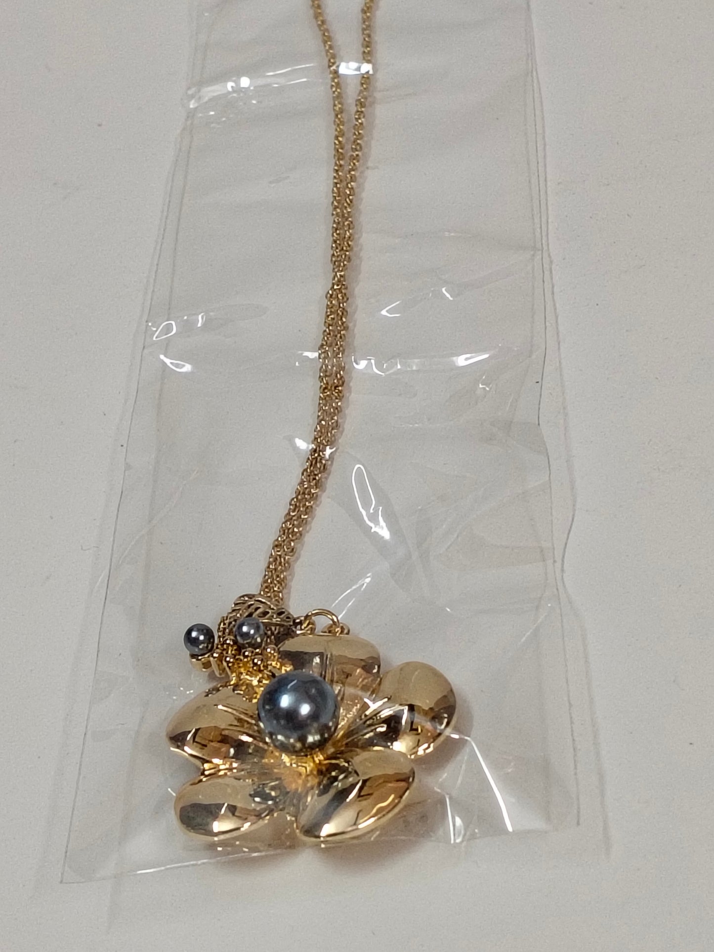 Golden Juhi Western Pendant Set
