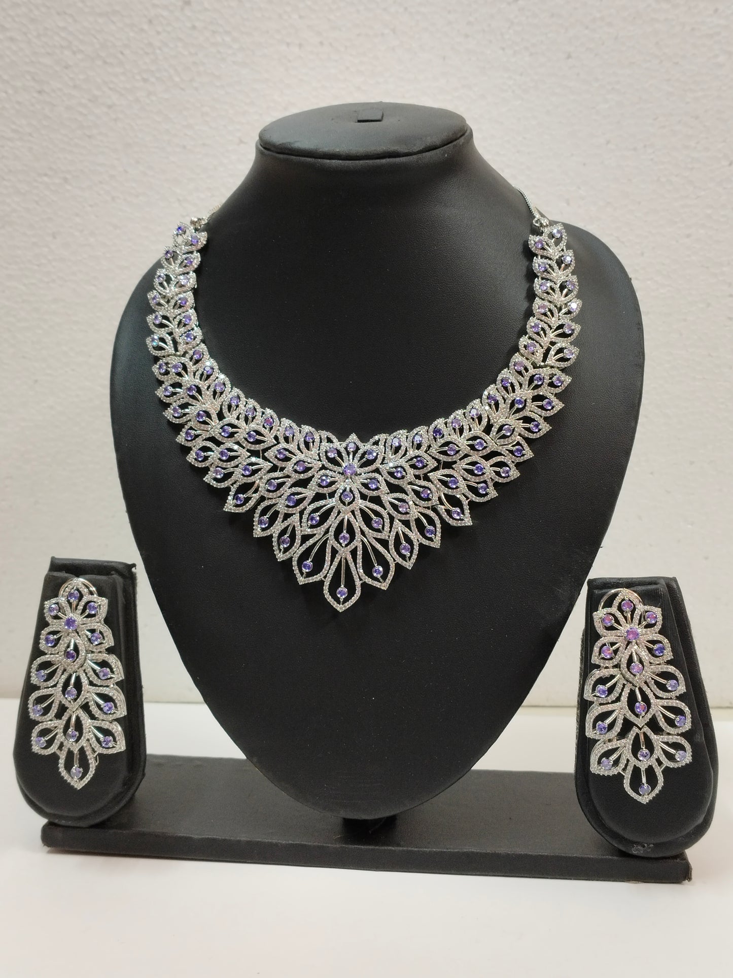 Lavender Purple Jasmine Victorian Jewellery Set