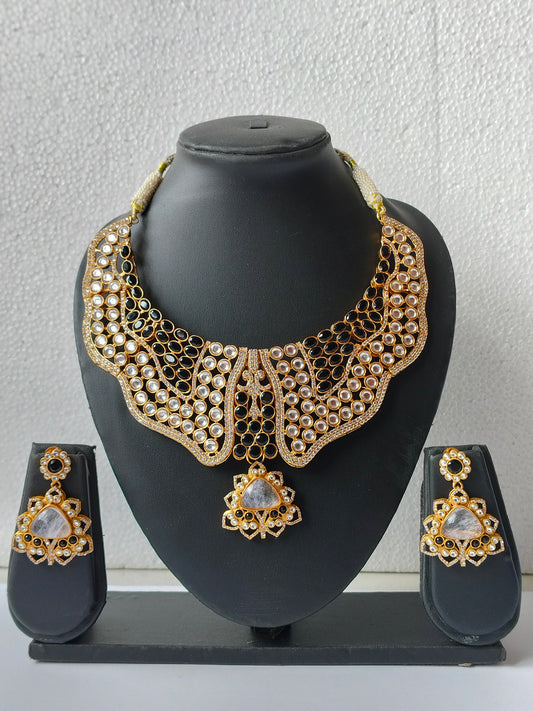 Black Leheriya Heritage Jewellery Set