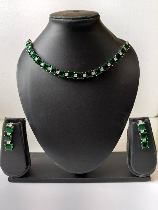Emerald Green Kuhu Zirconia Jewellery Set