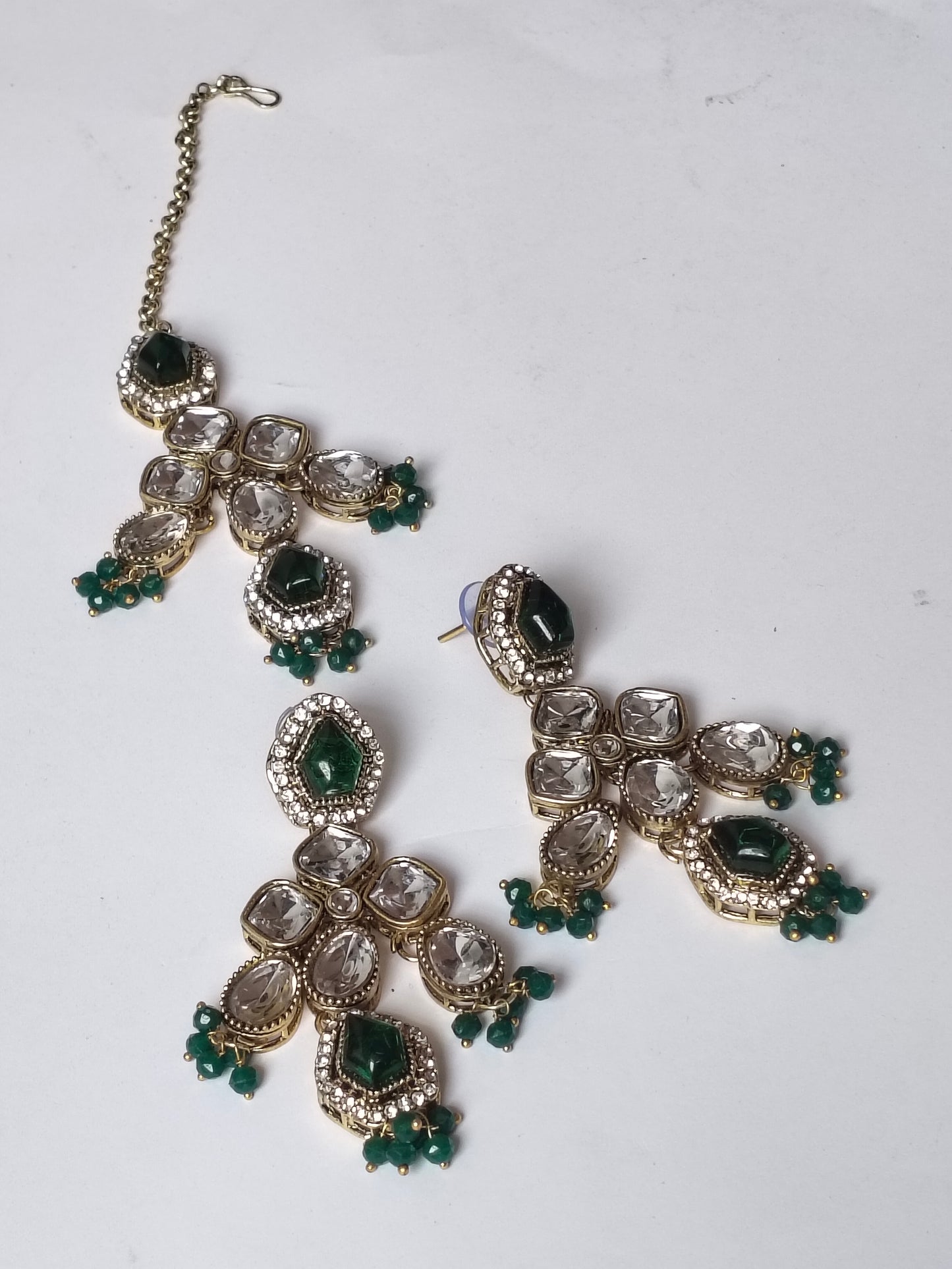 Emerald Green Sultana Kundan Jewellery Set