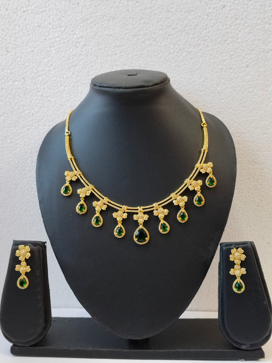 Emerald Tia Victorian Jewellery Set
