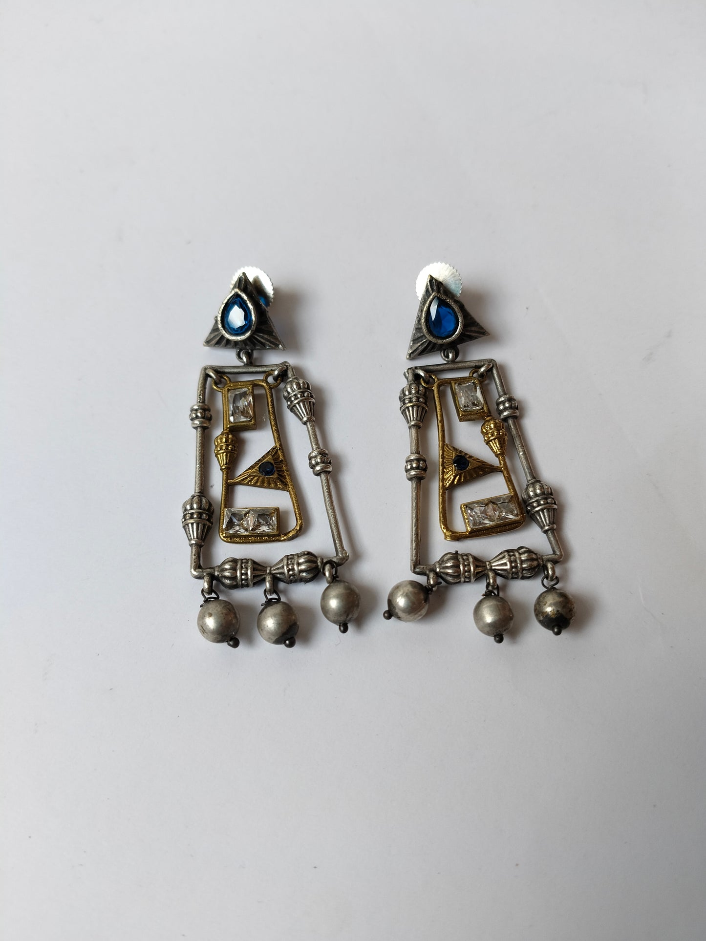 Golden Africana Dangler