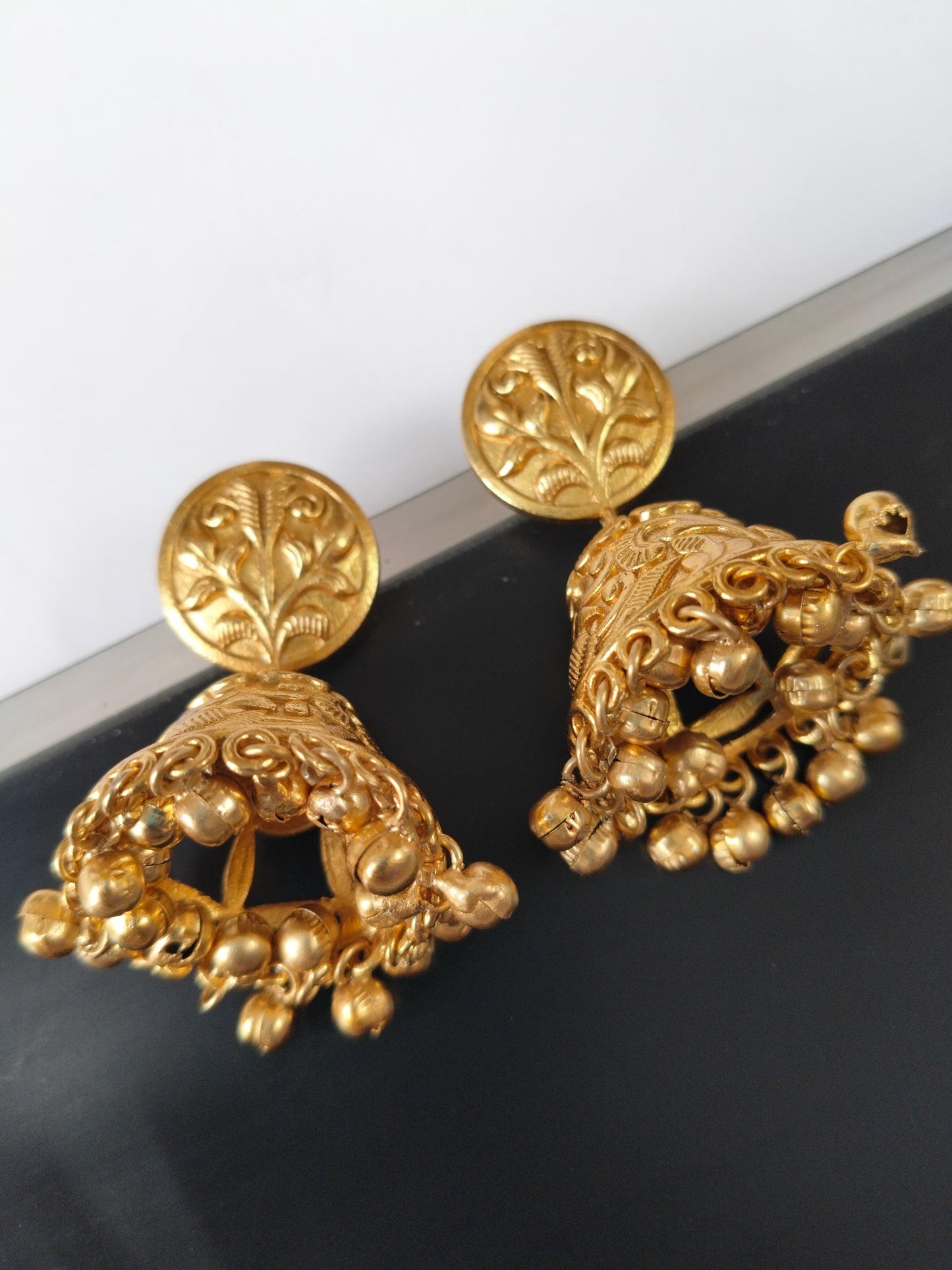 Golden Gauri Hasli Heritage Jewellery Set