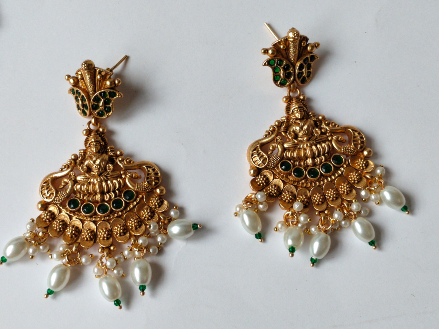 Golden Narayani Temple Jewellery Set