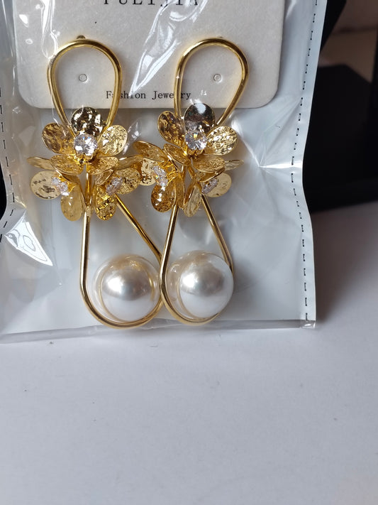 Golden Phulmoti Dangler