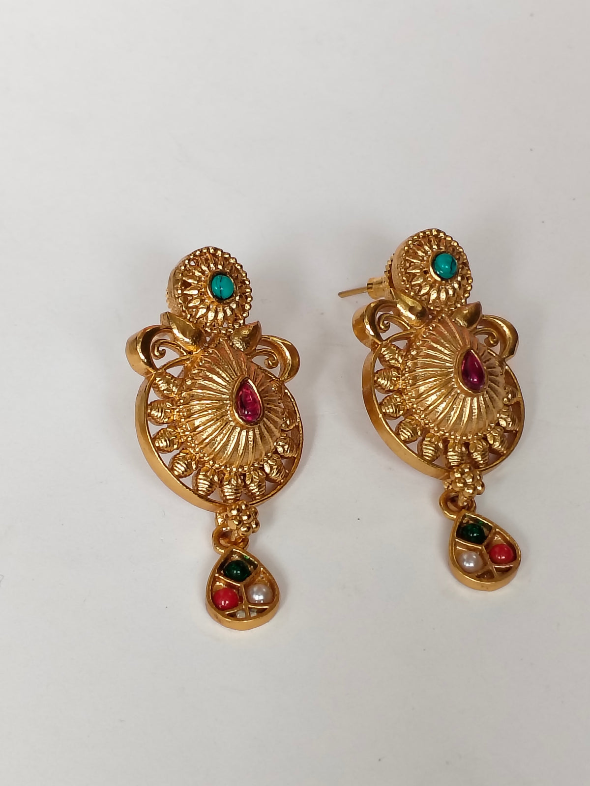 Golden Sulakshana Heritage Jewellery Set