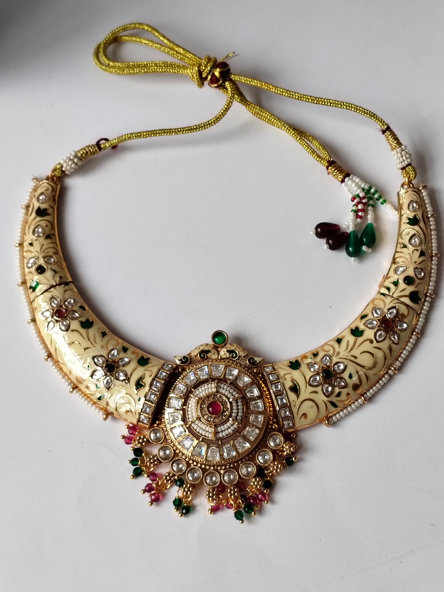 Ivory Hasli Heritage Jewellery Set