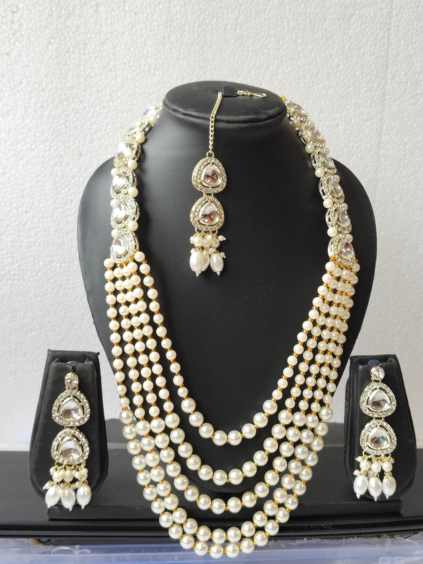 Ivory Kushani Bridal Jewellery Set