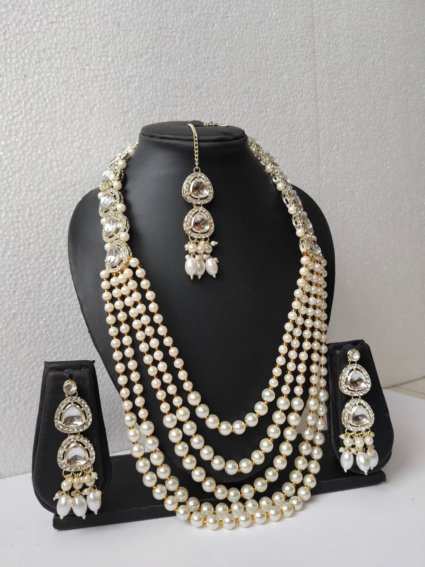Ivory Kushani Bridal Jewellery Set