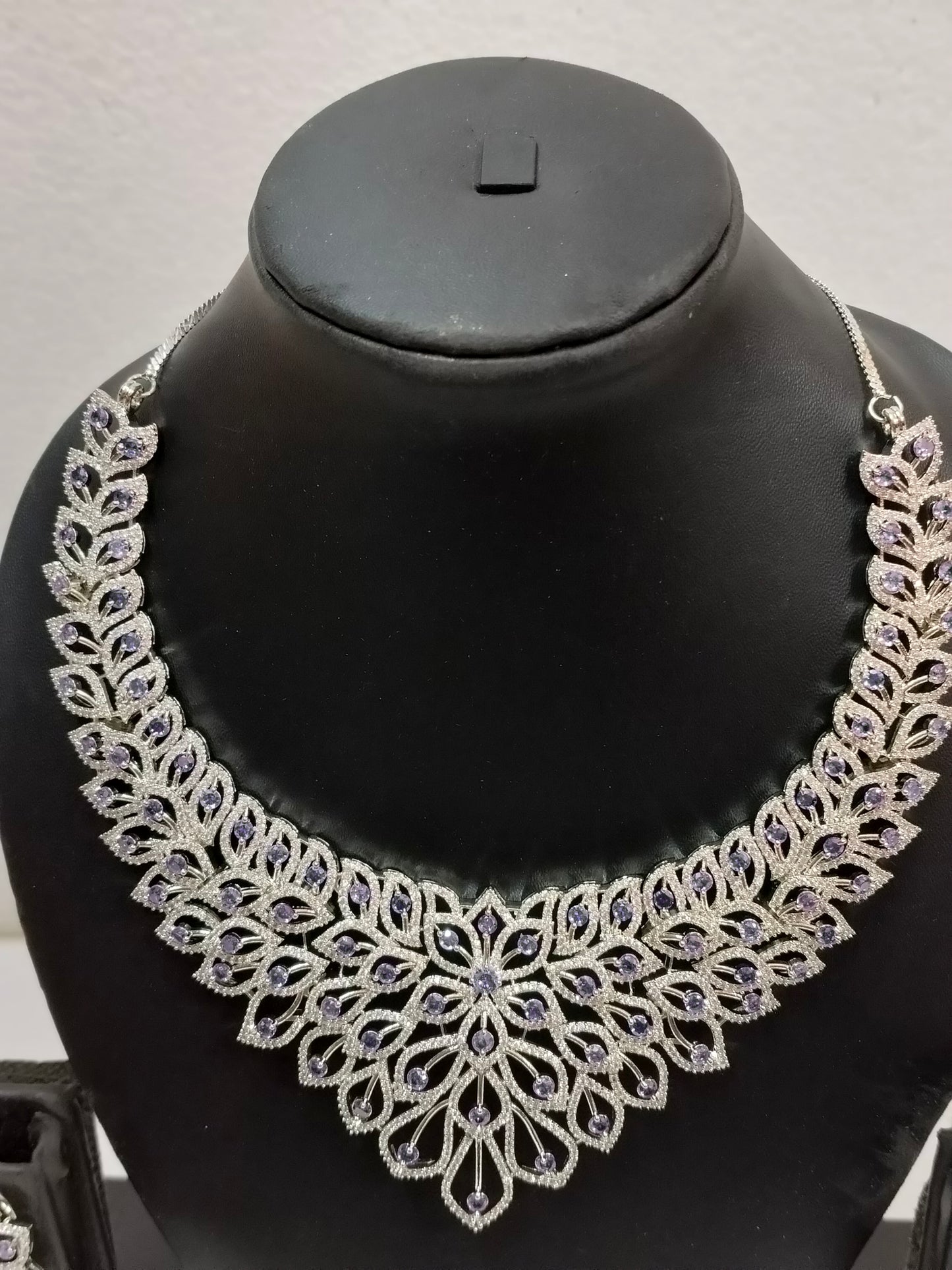Lavender Purple Jasmine Victorian Jewellery Set