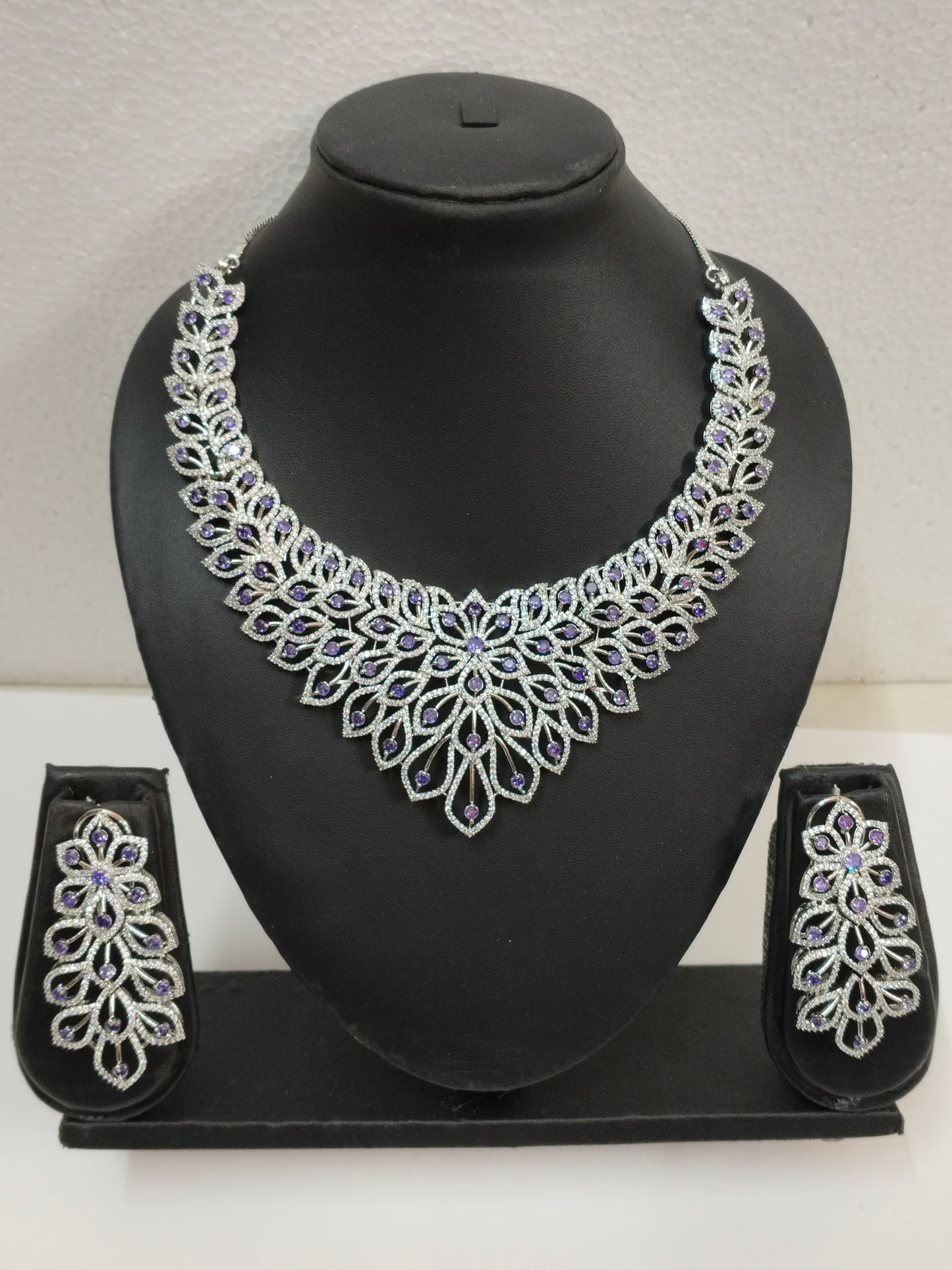 Lavender Purple Jasmine Victorian Jewellery Set