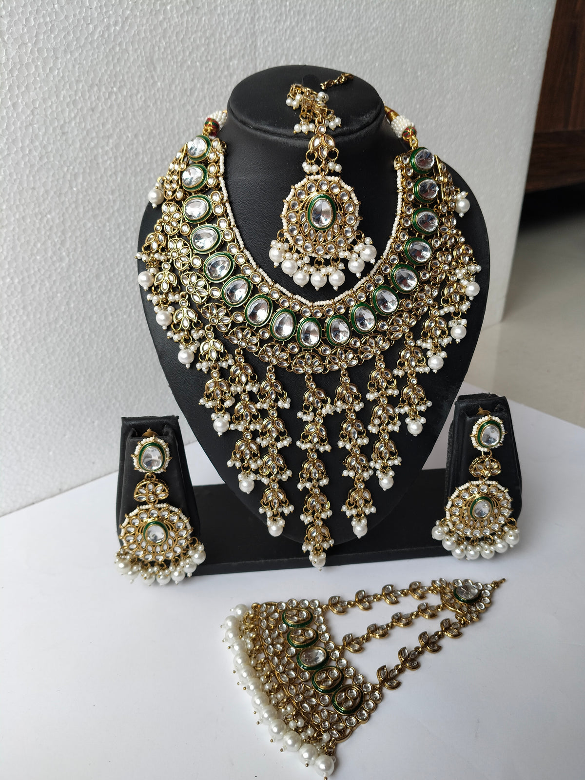 Mehendi Mridula Bridal Jewellery Set