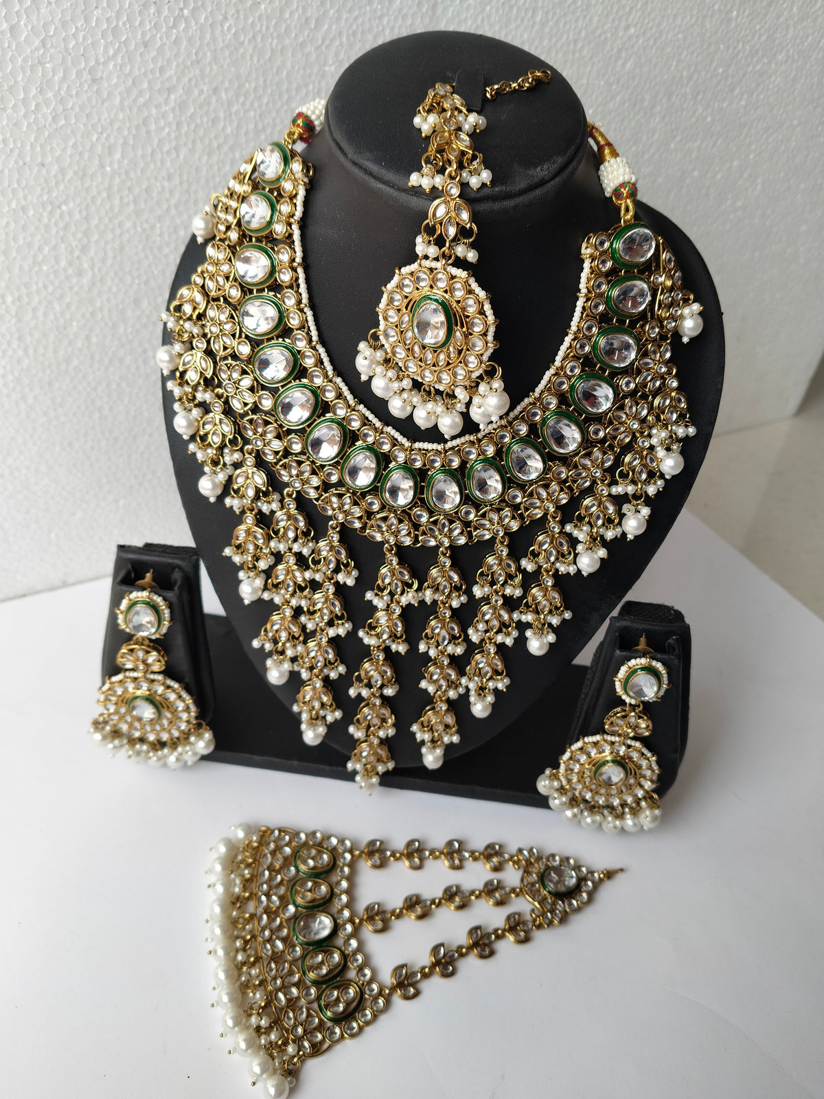 Mehendi Mridula Bridal Jewellery Set