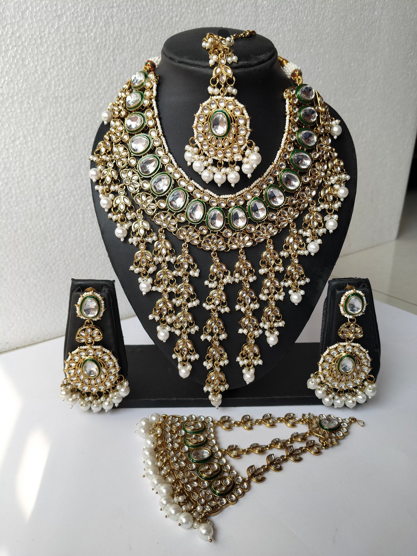Mehendi Mridula Bridal Jewellery Set