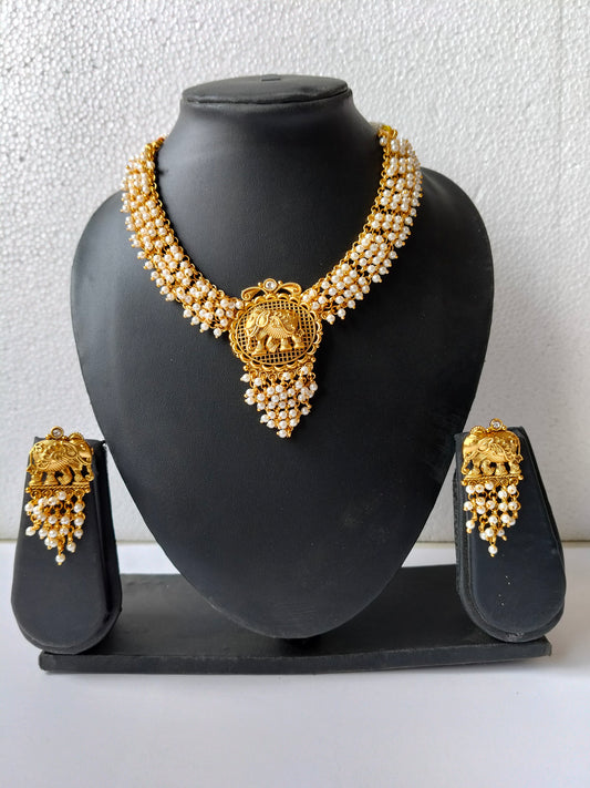 Moti Hasti Temple Jewellery Set