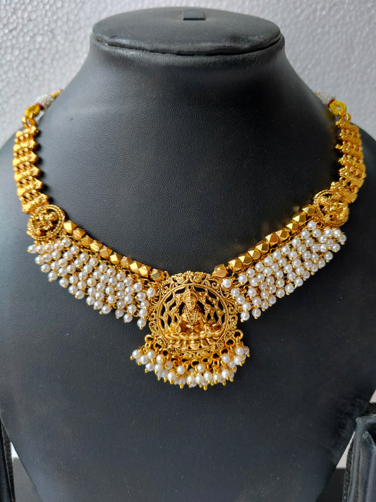 Moti Lakshmi Temple Jewellery Set
