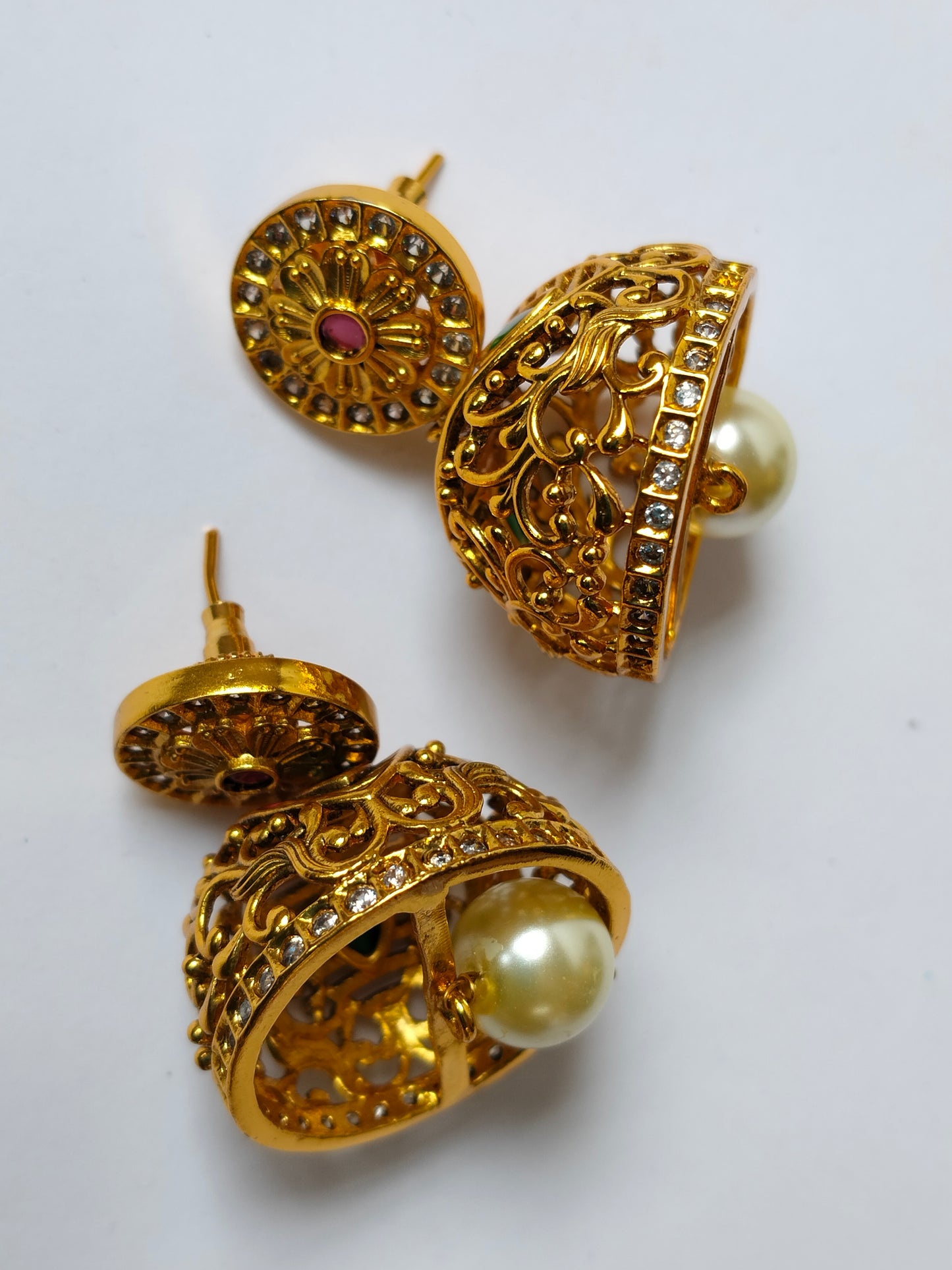 Moti MahaLakshmi Temple Jewellery Set
