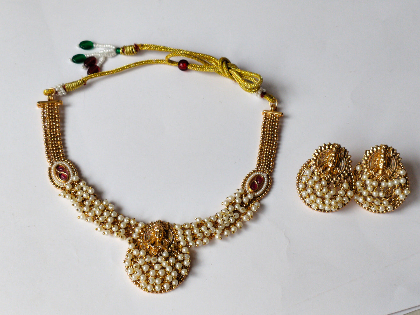 Moti Shiva Temple Jewellery Set
