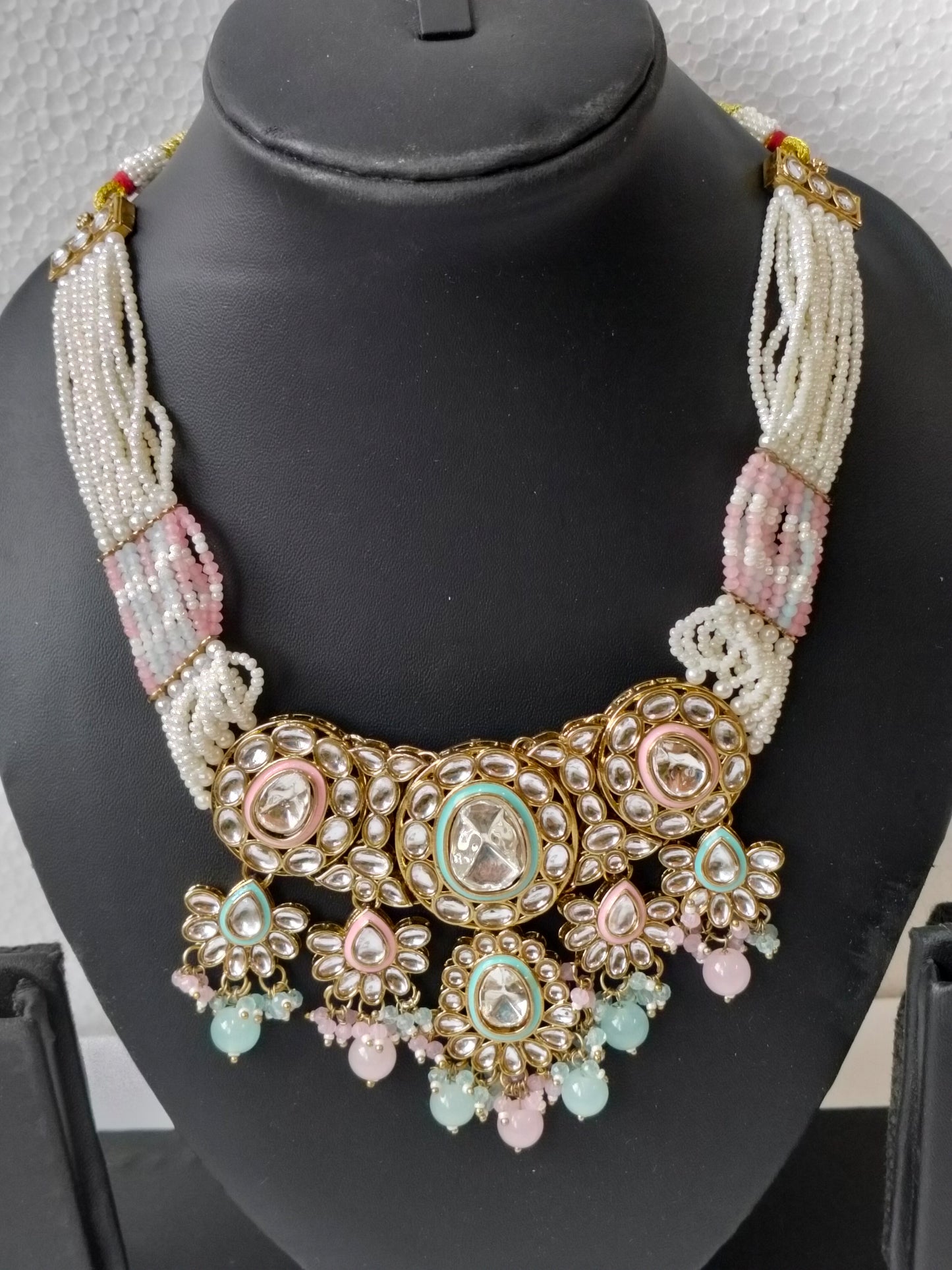 Multicolor Suhasini Bridal Jewellery Set