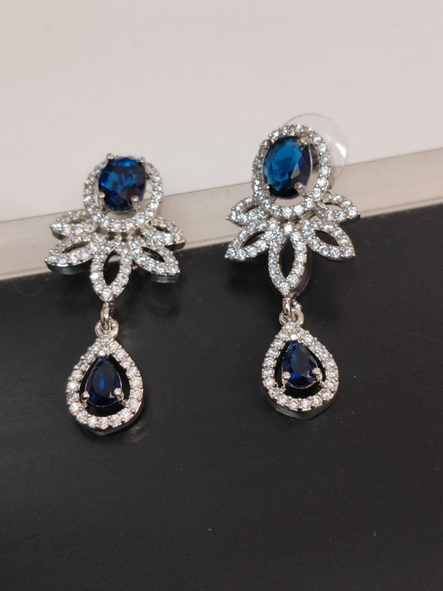 Sapphire Blue Floral Zirconia Jewellery Set