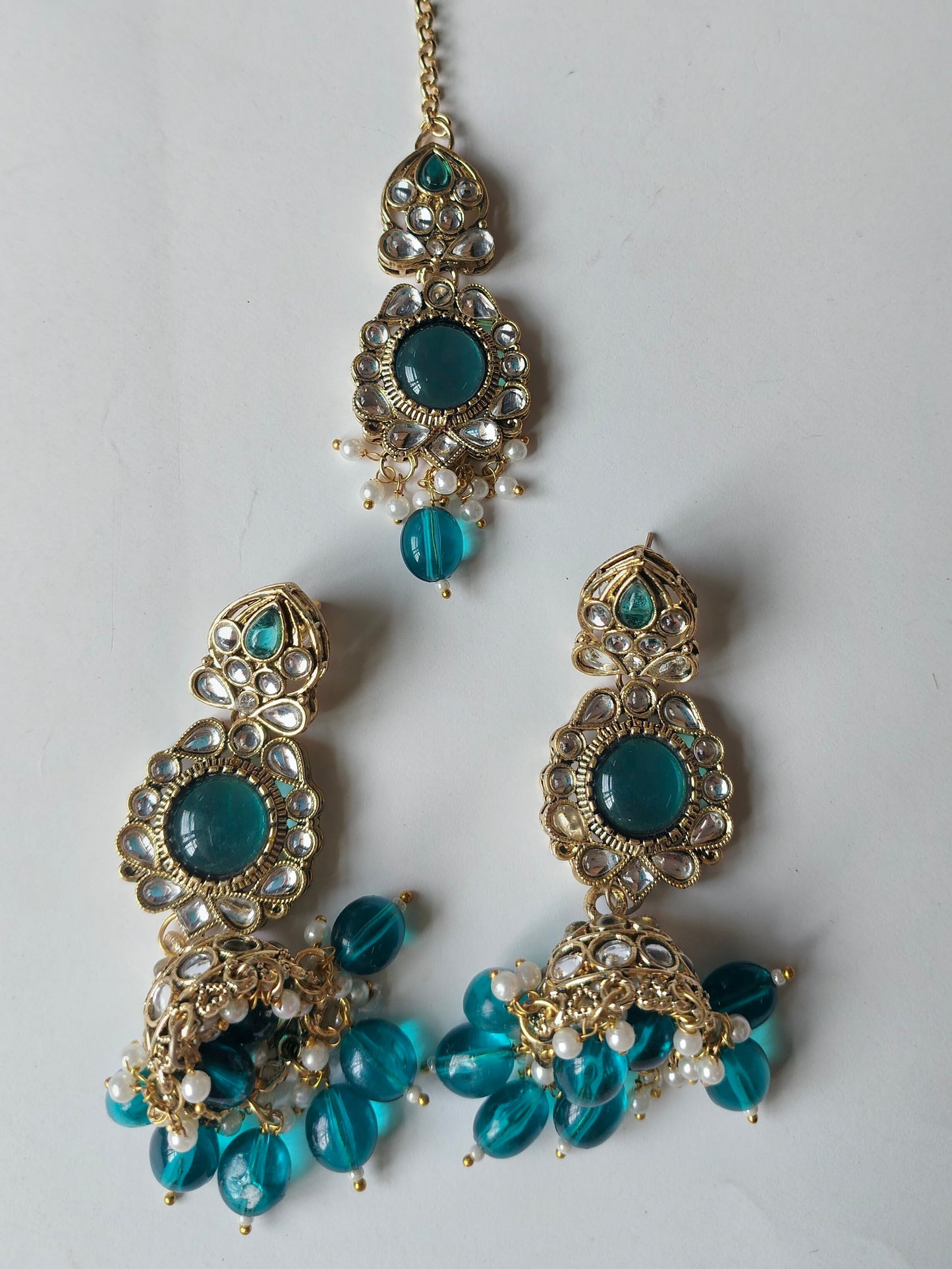 Turquoise Blue Asmani Kundan Jewellery Set